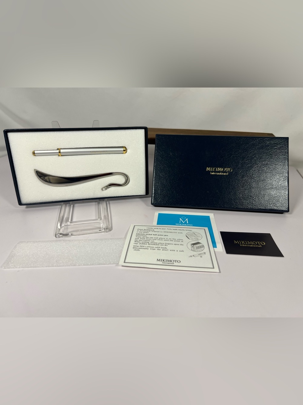 Mikimoto Pearl Bookmark & Pearl Pen Gift Set w/ Box NIB